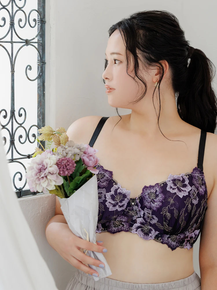 Re-J＆SUPURE(リジェイ＆スプル) |[D85-I95]【脇高】ブロッサム刺繍ブラ＆ショーツセット[モールドカップ]