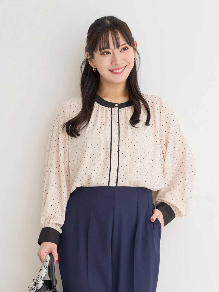 アソート柄パールボタン配色ブラウス（大きいサイズ・ぽっちゃり女子