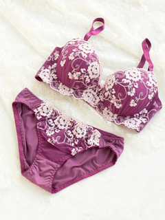 Re-J＆SUPURE(リジェイ＆スプル) |[D85-I95]クラシカルレースソフトワイヤーブラ＆ショーツ(モールドカップ)