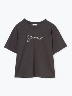 Re-J＆SUPURE(リジェイ＆スプル) |【接触冷感】筆記体刺繍ロゴTシャツ