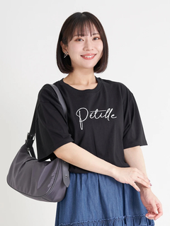 Re-J＆SUPURE(リジェイ＆スプル) |筆記体ロゴ刺繍Tシャツ