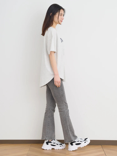 Re-J＆SUPURE(リジェイ＆スプル) |【接触冷感】フラワー×ロゴ刺繍Tシャツ