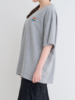 Re-J＆SUPURE(リジェイ＆スプル) |ミニ裏毛ワッペン風プリントTシャツ