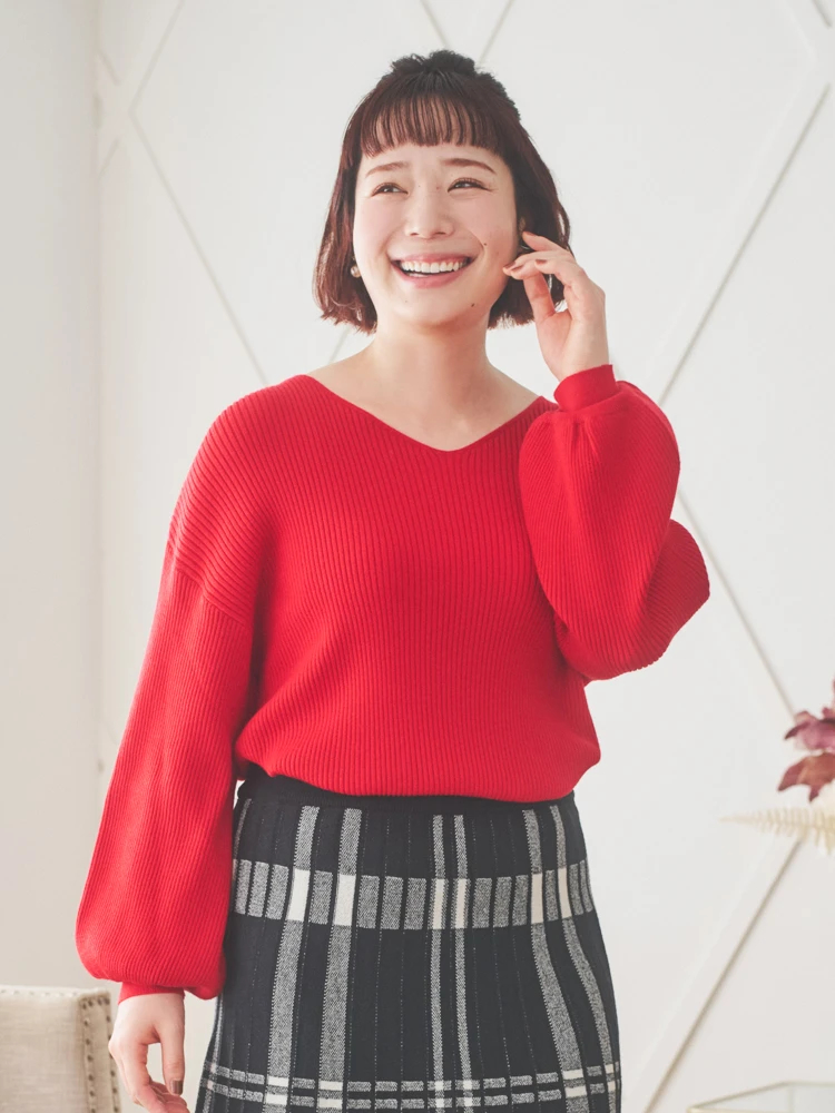 Vネックミルキーニットトップス（大きいサイズ・ぽっちゃり女子向け