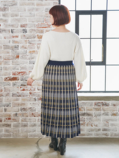 Re-J＆SUPURE(リジェイ＆スプル) |Vネックミルキーニットトップス