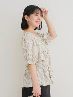 Re-J＆SUPURE(リジェイ＆スプル) |【WEB限定】花柄シャーリングリボンブラウス