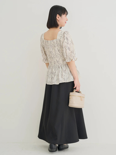 Re-J＆SUPURE(リジェイ＆スプル) |【WEB限定】花柄シャーリングリボンブラウス