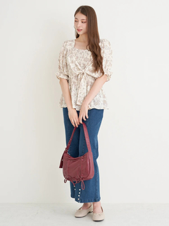 Re-J＆SUPURE(リジェイ＆スプル) |【WEB限定】花柄シャーリングリボンブラウス
