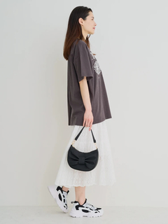 Re-J＆SUPURE(リジェイ＆スプル) |フラワー刺繍×ラインストーンTシャツ