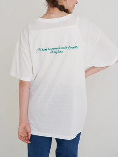 Re-J＆SUPURE(リジェイ＆スプル) |前後筆記体ロゴ刺繍Tシャツ