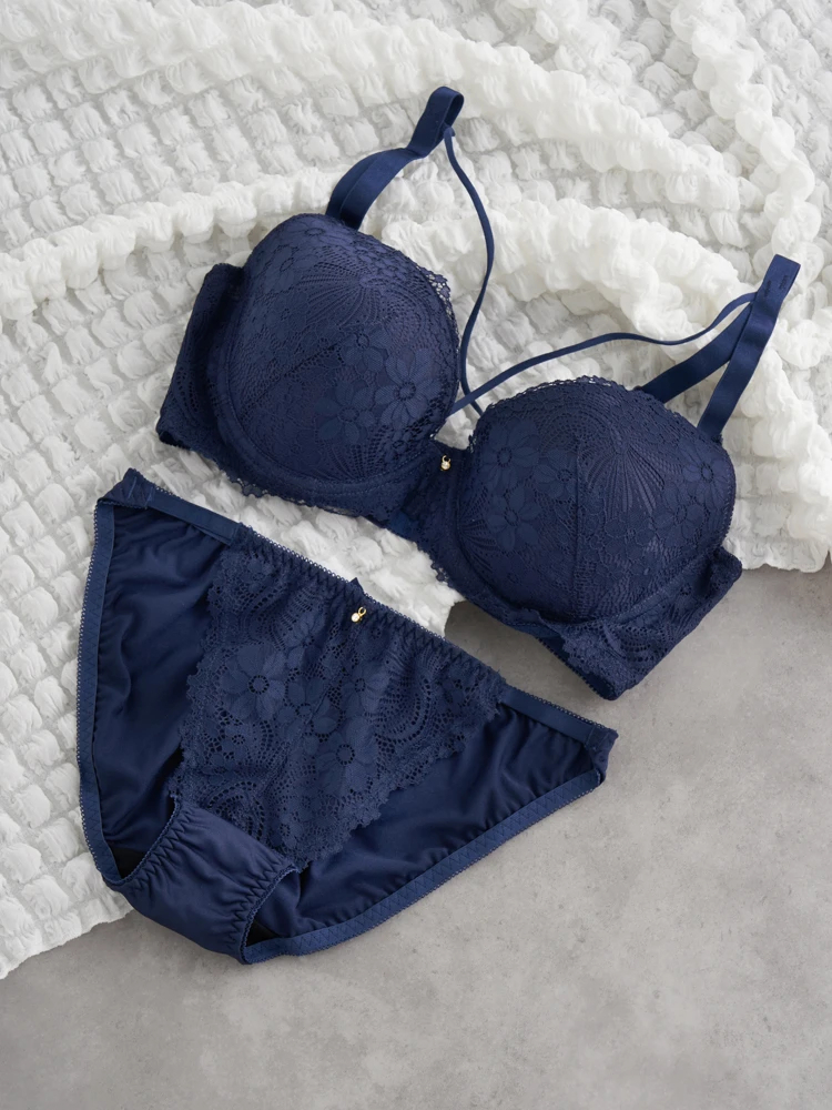 正規品 新品 ショーツ付 スペイン代表 09 WC予選 No.9 トーレス M WEB限定/脇高】[D85-H95］クロスストリングブラ＆ショーツ(モールド