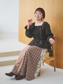 Re-J＆SUPURE(リジェイ＆スプル) |【WEB限定】フリルシャーリングブラウス