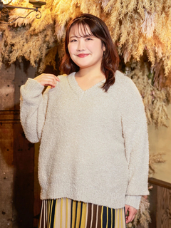 Komachiコラボ】Vネックブークレニットトップス（大きいサイズ