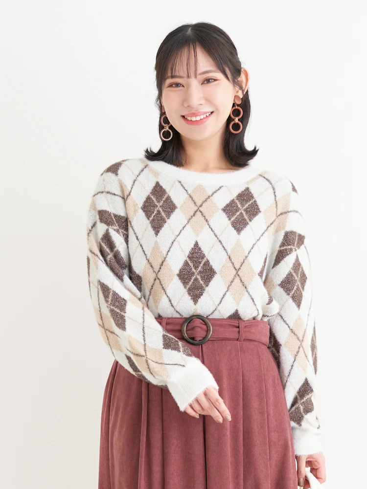 ラメ入りアーガイル柄フェザーニットトップス（大きいサイズ