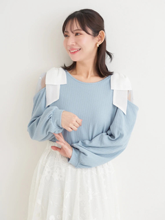 Re-J＆SUPURE(リジェイ＆スプル) |肩チュールシアーパール付きリボントップス