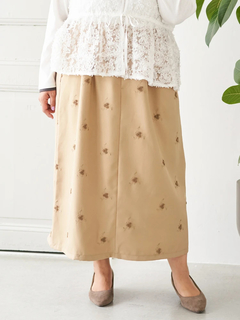 Re-J＆SUPURE(リジェイ＆スプル) |【Sasaki Mikiコラボ】フラワー刺繍ナロースカート