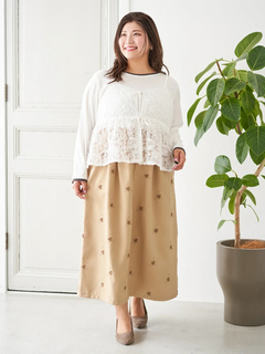 Re-J＆SUPURE(リジェイ＆スプル) |【Sasaki Mikiコラボ】フラワー刺繍ナロースカート