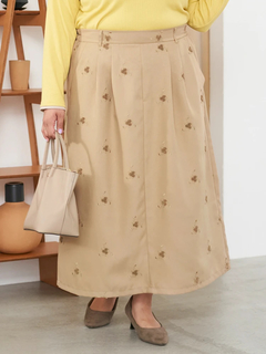 Re-J＆SUPURE(リジェイ＆スプル) |【Sasaki Mikiコラボ】フラワー刺繍ナロースカート