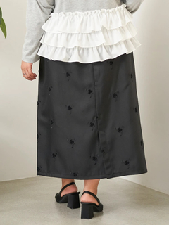 Re-J＆SUPURE(リジェイ＆スプル) |【Sasaki Mikiコラボ】フラワー刺繍ナロースカート