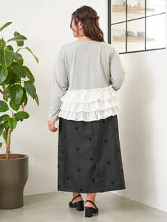 Re-J＆SUPURE(リジェイ＆スプル) |【Sasaki Mikiコラボ】フラワー刺繍ナロースカート