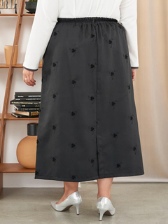 Re-J＆SUPURE(リジェイ＆スプル) |【Sasaki Mikiコラボ】フラワー刺繍ナロースカート