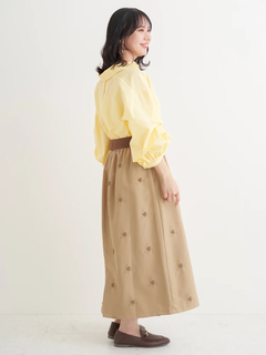 Re-J＆SUPURE(リジェイ＆スプル) |【Sasaki Mikiコラボ】フラワー刺繍ナロースカート