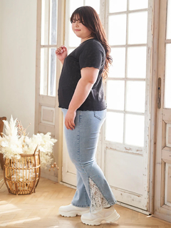 Re-J＆SUPURE(リジェイ＆スプル) |【Kannaコラボ】サイドレース切替デニムフレアパンツ