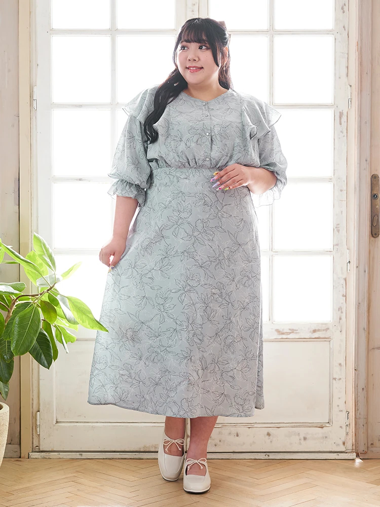 【新品未使用】ほぼ日 Cacco 花柄ワンピース 日本製 早い者勝ち‼︎ Kannaコラボ】花柄ワンピース（大きいサイズ・ぽっちゃり女子向け