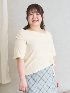 Re-J＆SUPURE(リジェイ＆スプル) |【Komachiコラボ】オフショルドロストプルオーバー