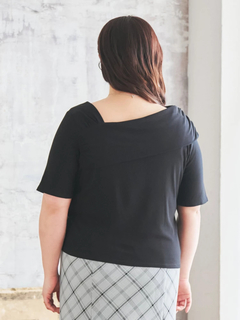 Re-J＆SUPURE(リジェイ＆スプル) |【Komachiコラボ】オフショルドロストプルオーバー