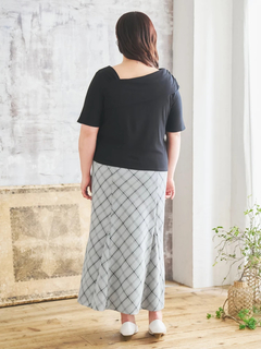 Re-J＆SUPURE(リジェイ＆スプル) |【Komachiコラボ】オフショルドロストプルオーバー