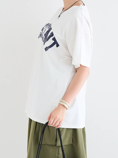 Re-J＆SUPURE(リジェイ＆スプル) |ピグメント加工風ロゴプリントTシャツ