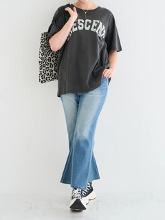 Re-J＆SUPURE(リジェイ＆スプル) |ピグメント加工風ロゴプリントTシャツ