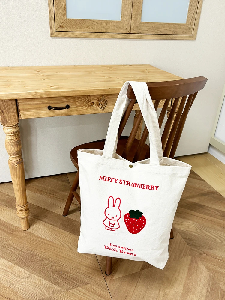 ミッフィー刺繍帆布トートバッグ【ストロベリーレッド】 / Hare