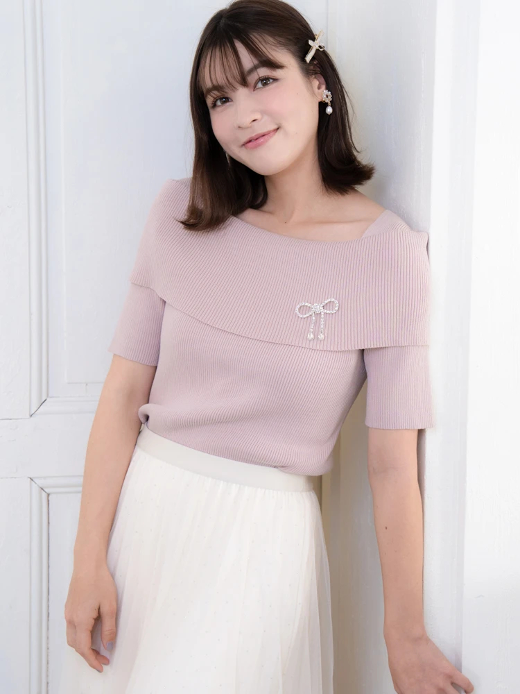リボンブローチ付きオフショルトップス / LUDIC PARK（ルディック