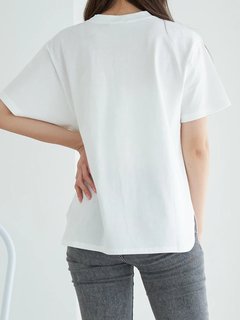 LUDIC PARK(ルディックパーク) |【接触冷感/吸水速乾/UV】フロッキープリント×ラメ刺繍ロゴTシャツ