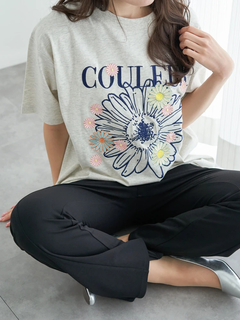 LUDIC PARK(ルディックパーク) |メニーフラワー刺繍Tシャツ