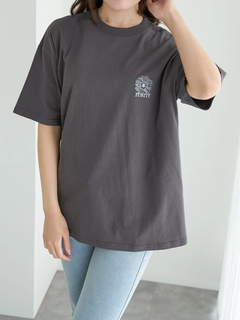 LUDIC PARK(ルディックパーク) |フラワーバックプリント×刺繍Tシャツ