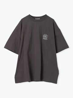 LUDIC PARK(ルディックパーク) |フラワーバックプリント×刺繍Tシャツ