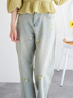 LUDIC PARK(ルディックパーク) |花刺繍×ラインストーンデニムパンツ