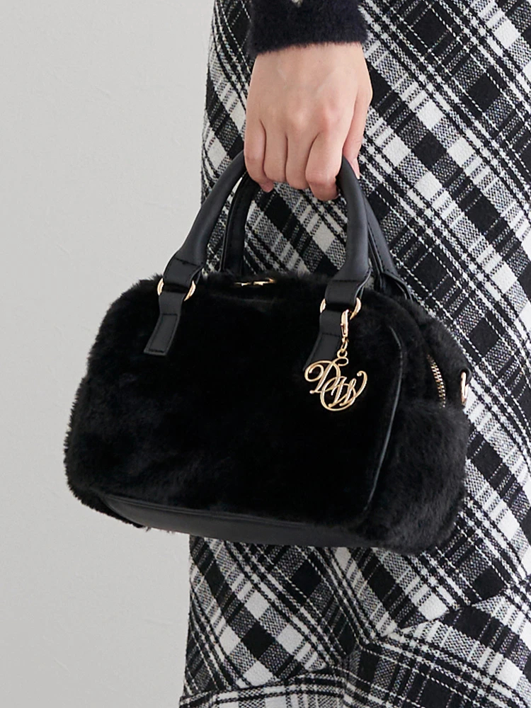 LUDIC PARK(ルディックパーク) |[2WAY]ファーチャーム付きボストンバッグ