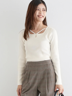 LUDIC PARK(ルディックパーク) |パール付きクロスリブニットトップス