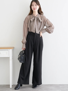 LUDIC PARK(ルディックパーク) |[前後２WAY]ドット柄フロッキープリントボウタイブラウス