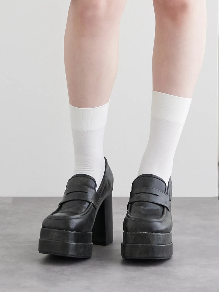 極美品✨モンクレール　MONCLER ローファー　チャンキーヒール　レザー　厚底 極美品✨モンクレール MONCLER ローファー チャンキーヒール レザー