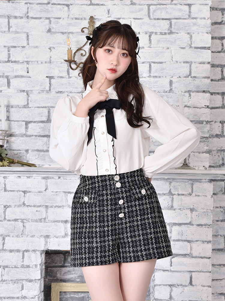 ラメツィードビジューボタンショートパンツ ショートパンツ 白 黒 公式 かわいい量産 地雷のレディース ファッションブランドのnoemie ノエミー 公式通販サイト
