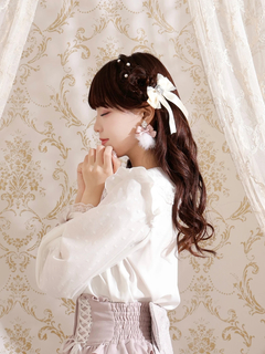 NOEMIE(ノエミー) |お嬢さんミンクファーリボンイヤリング