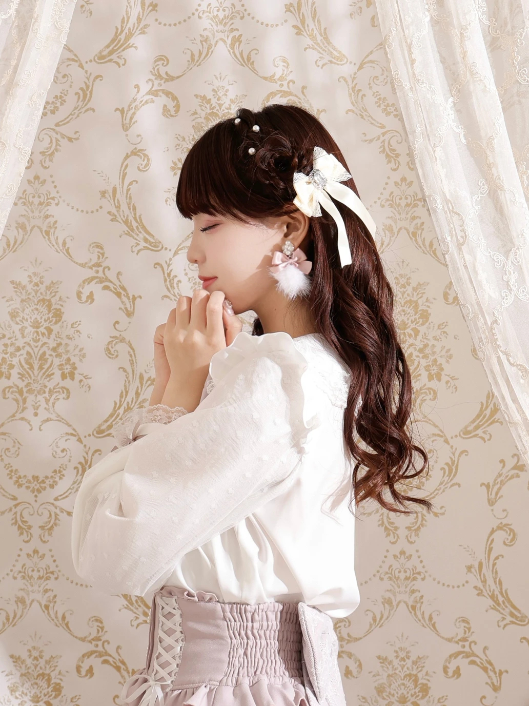 お嬢さんミンクファーリボンイヤリング（アクセサリー｜ピンク・黒