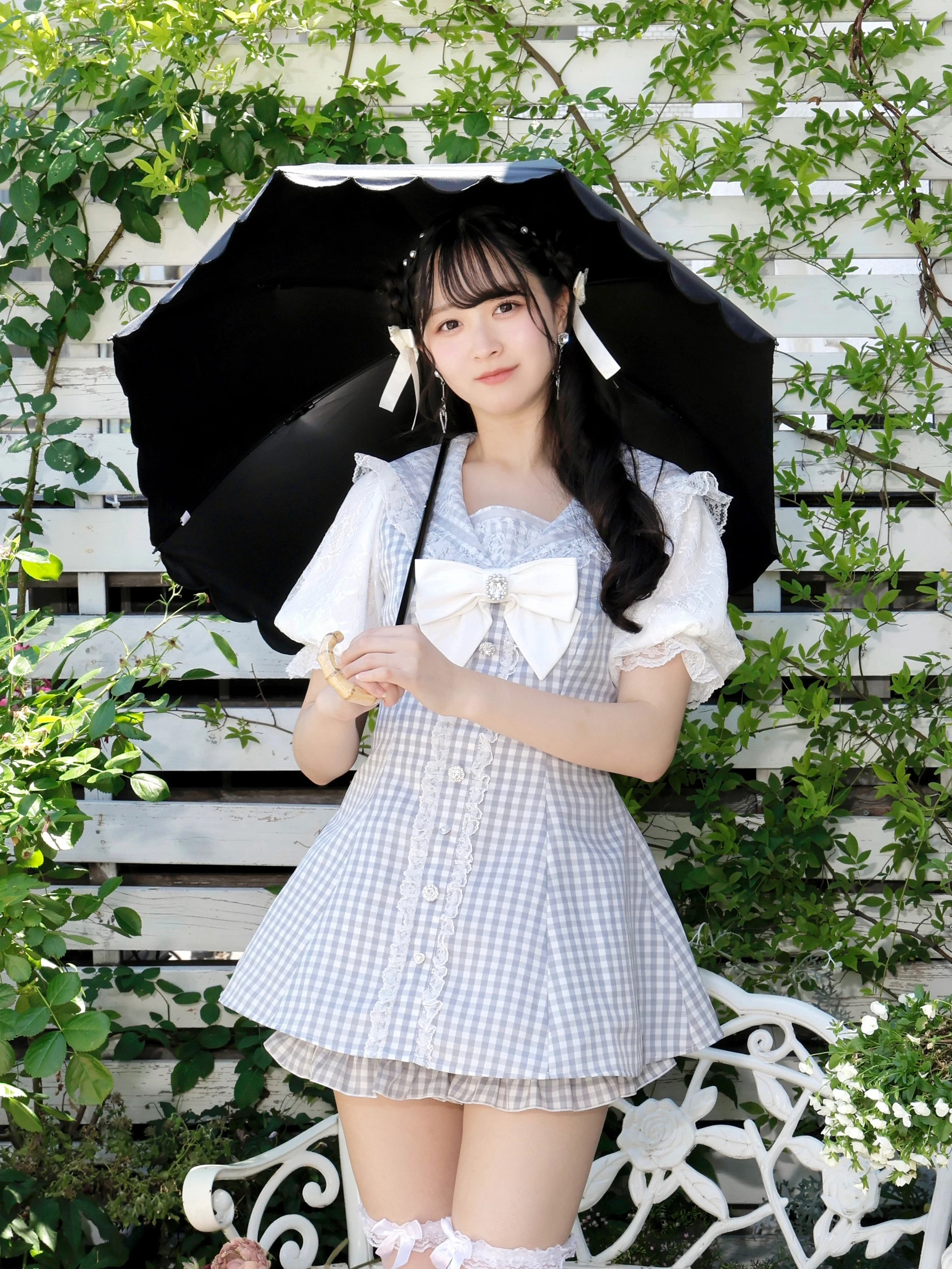 スカラップ二段折りたたみ日傘（グッズ｜オフホワイト・黒・紫