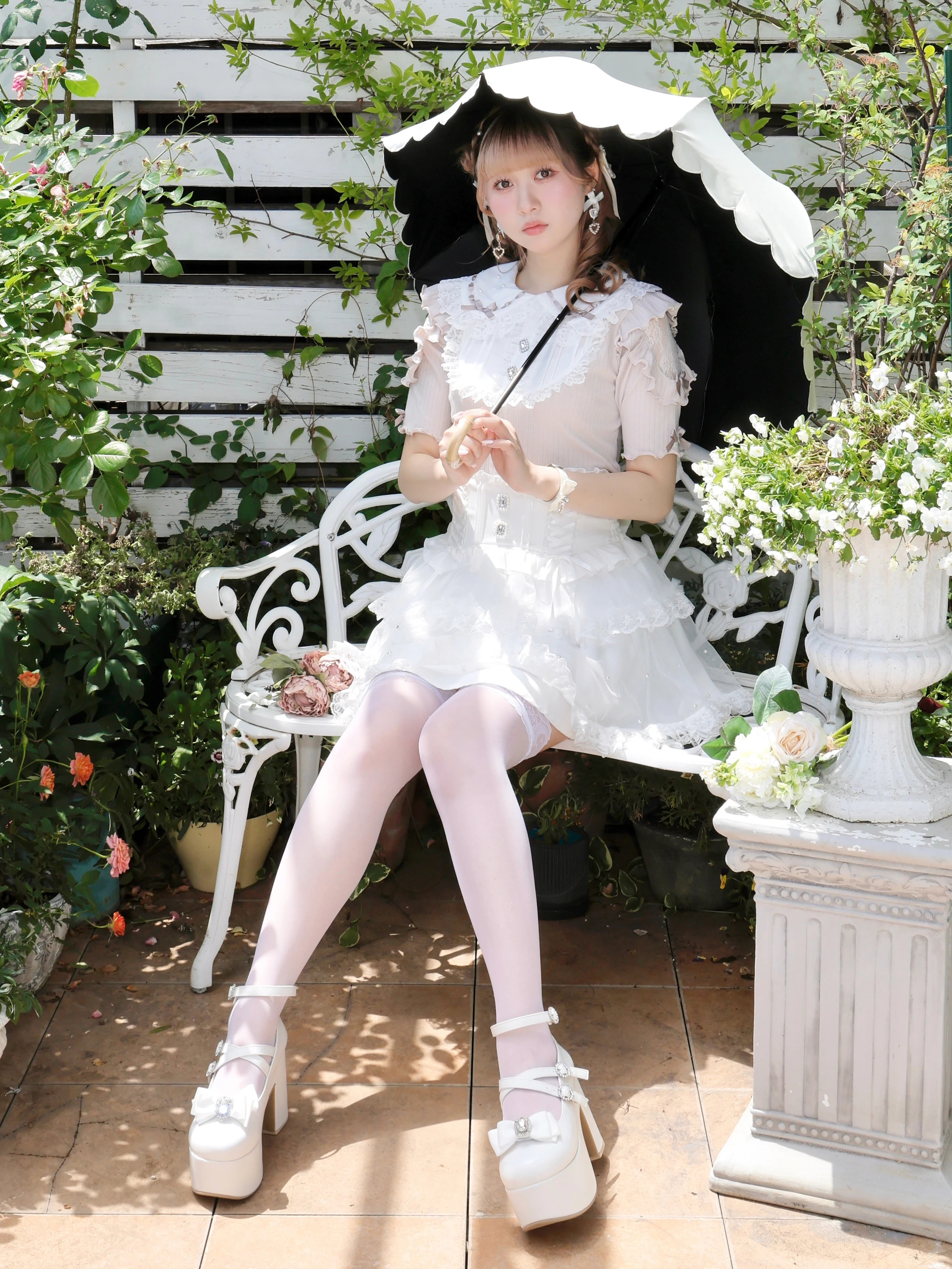 スカラップ二段折りたたみ日傘（グッズ｜オフホワイト・黒・紫