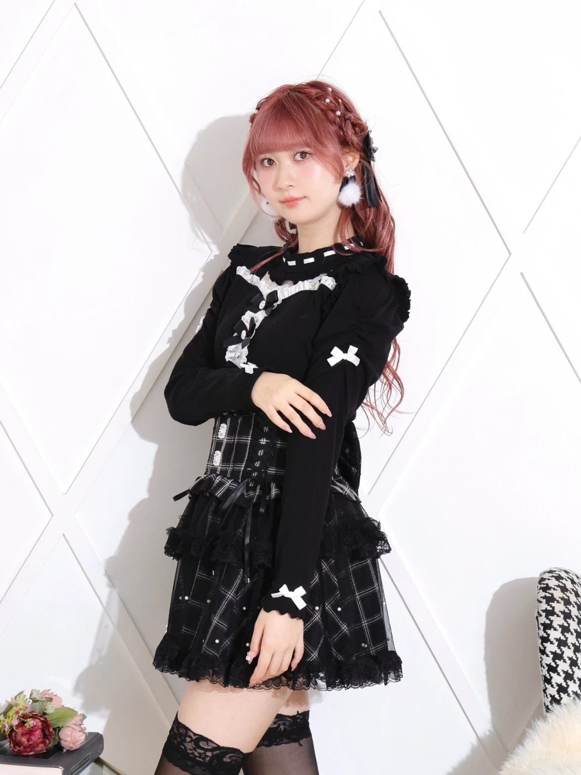 お嬢さん3連リボンプチハイカットソー（カットソー ・Tシャツ｜ペールピンク・ピンク・サックス・黒）｜【公式】かわいい量産型・地雷系のレディースファッションブランドのNOEMIE（ノエミー）公式通販サイト